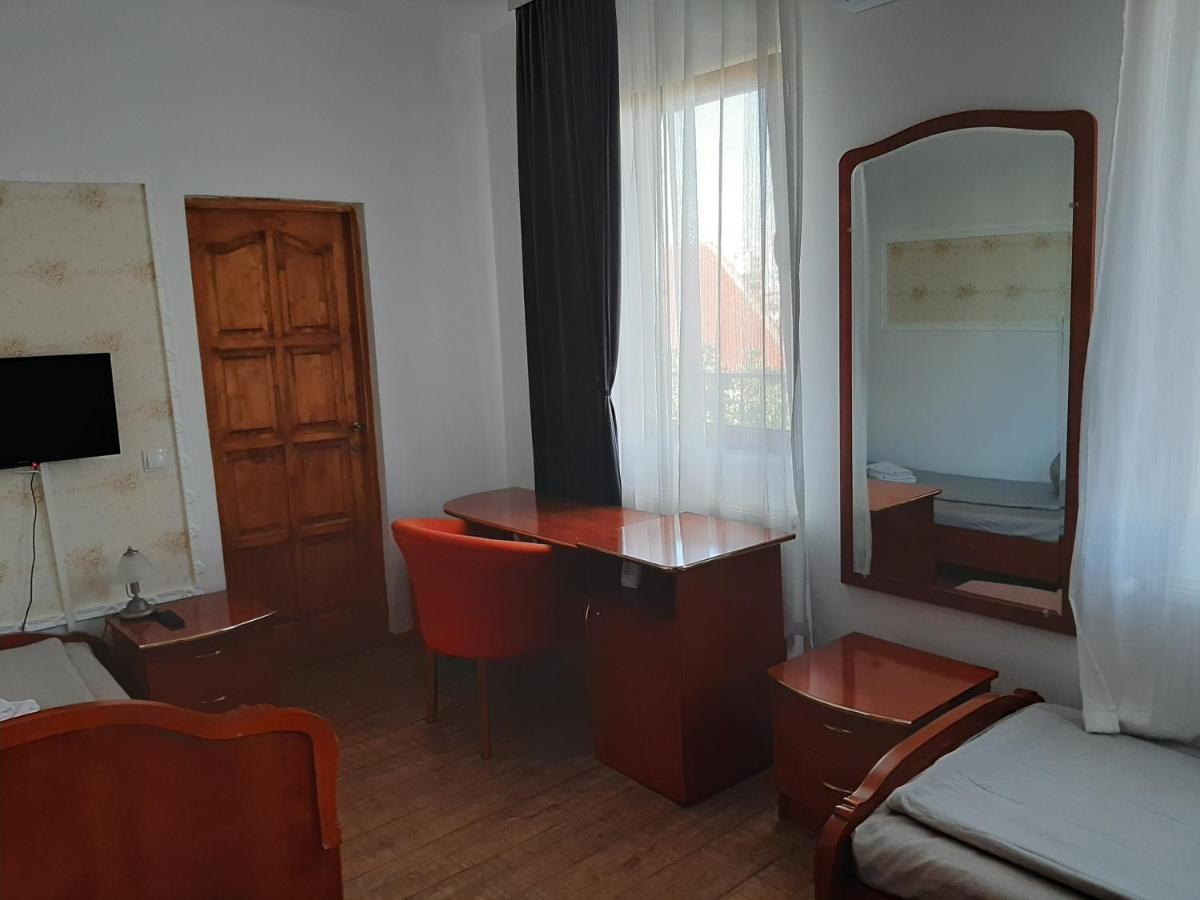 Vila Fortuna Auri Oradea Zewnętrze zdjęcie