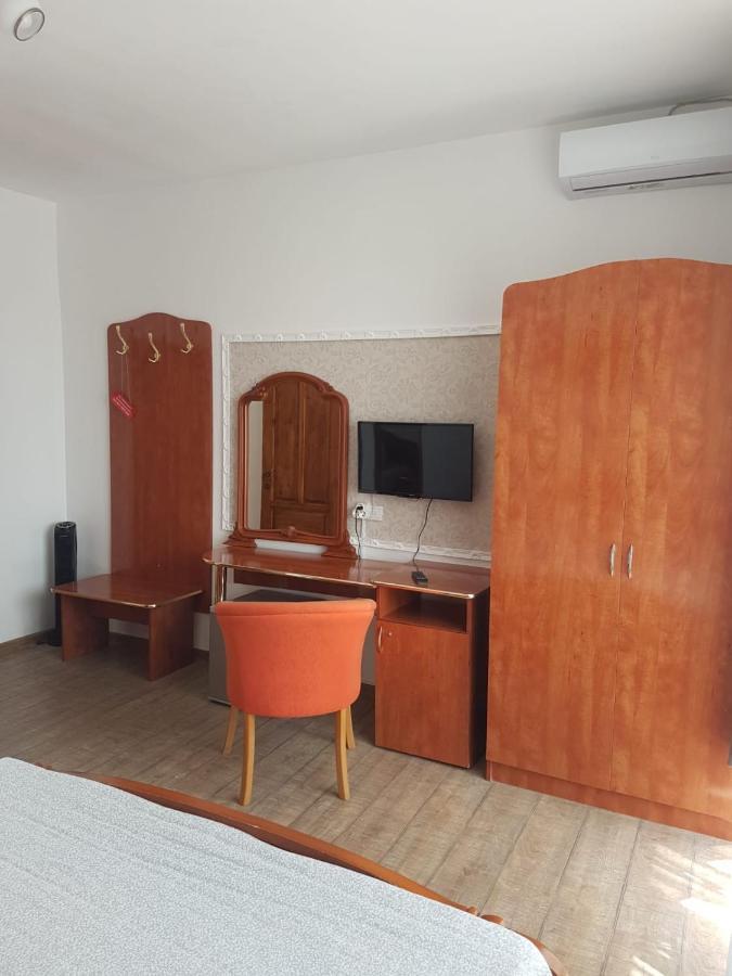 Vila Fortuna Auri Oradea Zewnętrze zdjęcie