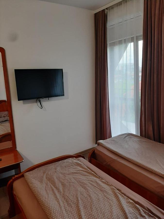 Vila Fortuna Auri Oradea Zewnętrze zdjęcie