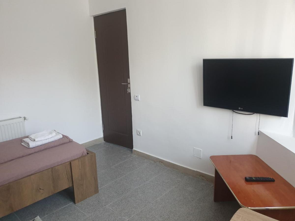 Vila Fortuna Auri Oradea Zewnętrze zdjęcie